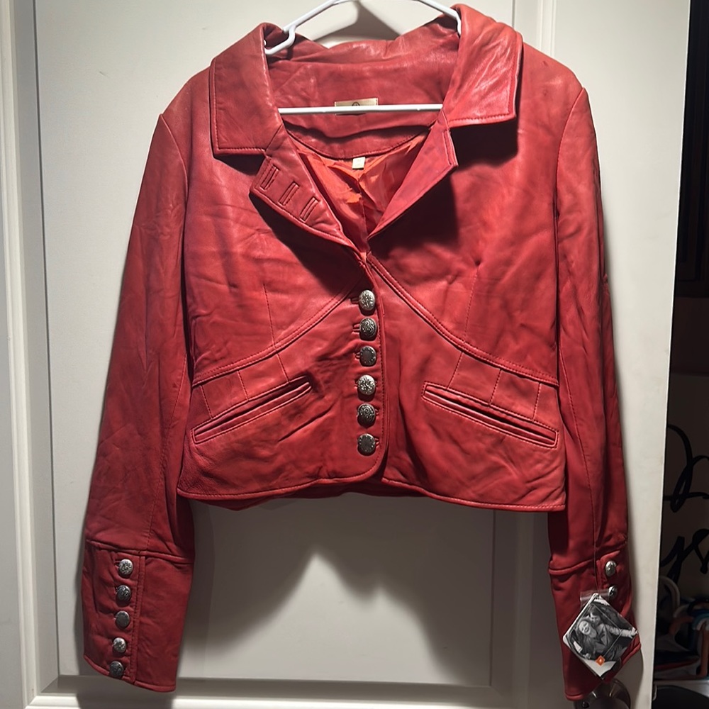 Wilson’s Leather Women’s Burnt Orange cropped leather jacket Size M